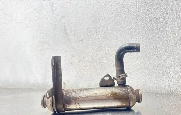 Opel Astra H EGR valve cooler 55203716