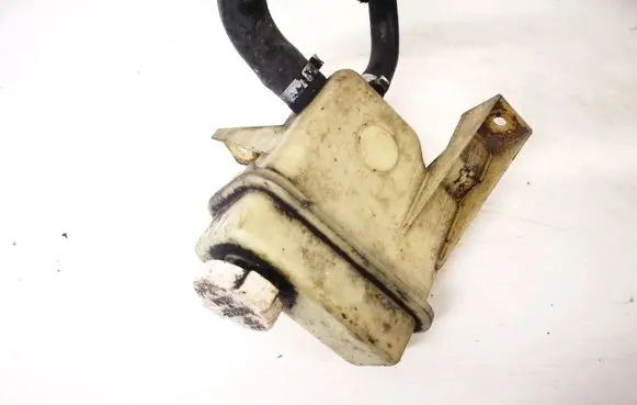 Mitsubishi Carisma Power steering fluid tank/reservoir