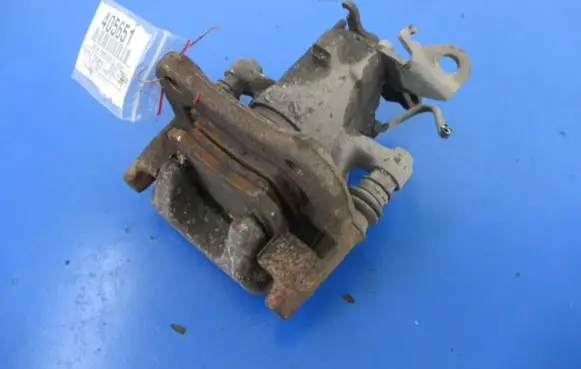 Renault Megane II Rear brake caliper
