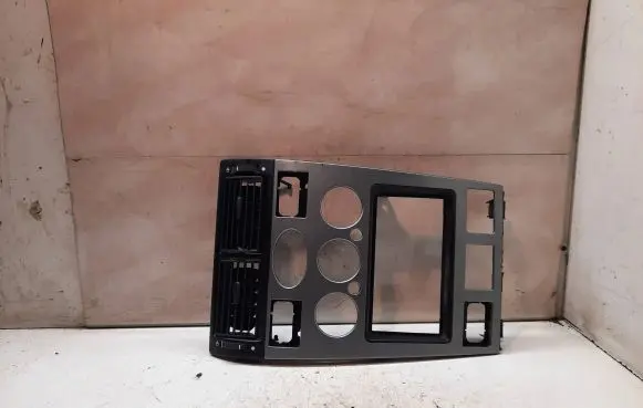 Ford Mondeo Mk III Dash center air vent grill 1S7118522