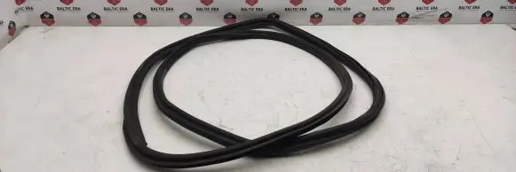 BMW 5 G30 G31 G38 Trunk rubber seal (body) 7390376