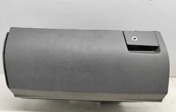 Mercedes-Benz Sprinter W906 Glove box