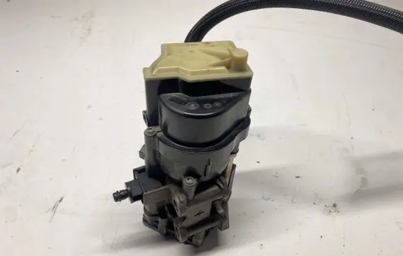 Clutch slave cylinder