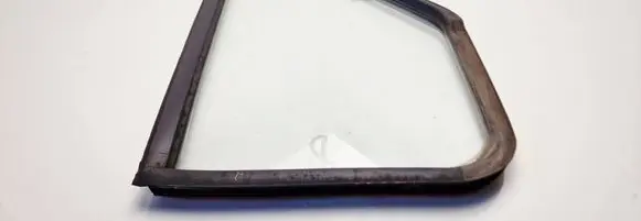 Ford Transit Front vent window/glass (coupe) 43R00021