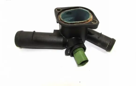 Volkswagen Golf IV Engine coolant pipe/hose 06A121133D