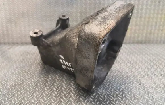 Mercedes-Benz E W211 Engine mounting bracket 6112230704