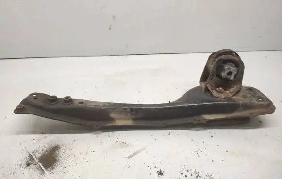 Toyota Corolla Verso E121 Front subframe