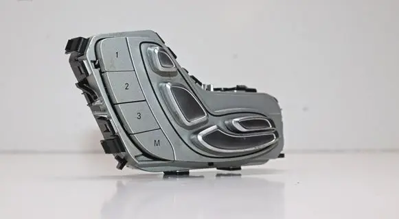 Mercedes-Benz G W463 2nd Gen Seat control switch A2139050004