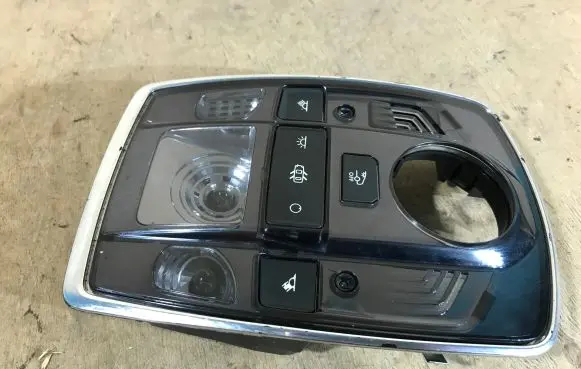 Peugeot 508 Front seat light 96884857XT