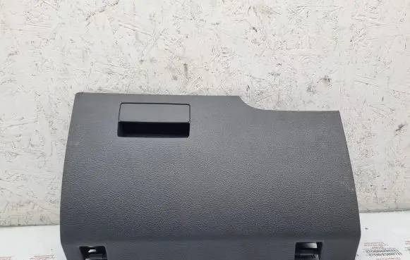 Volkswagen Touran I Glove box lid/cover 1T1857919