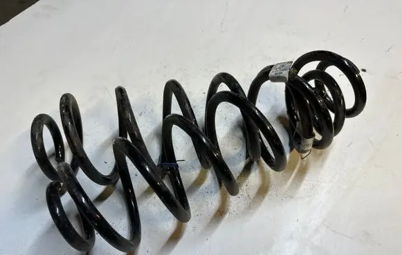 Audi A3 S3 8V Rear coil spring