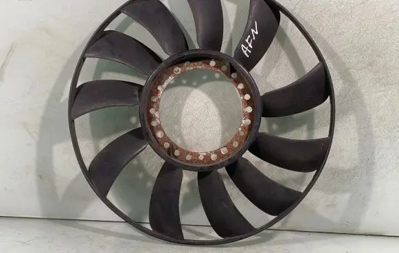 Audi A6 S6 C5 4B Fan impeller 