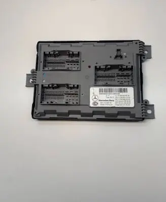 Mercedes-Benz C W206 Central body control module A2069006220 A2069011900 5DK01589308