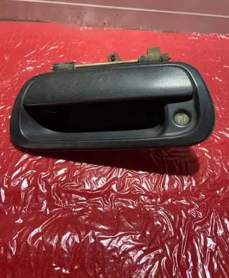 Toyota Tundra I Front door exterior handle