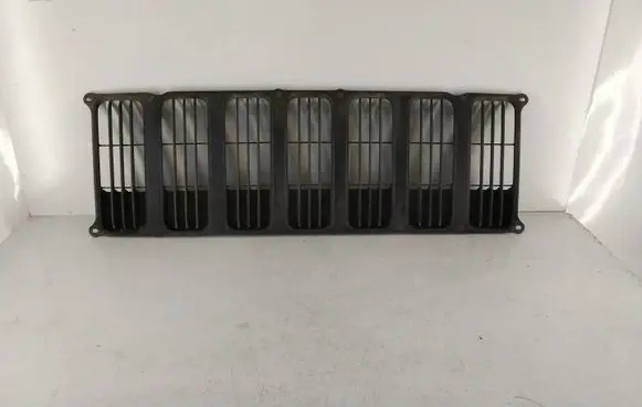Jeep Patriot Front grill 05116363AA PM0650