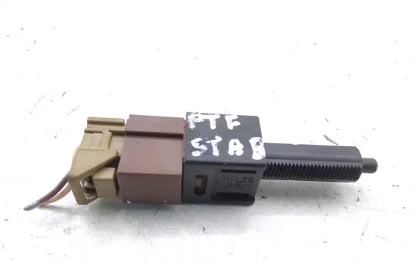 Nissan Pathfinder R51 Brake pedal sensor switch