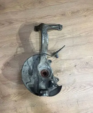 Audi A4 S4 B6 8E 8H Front wheel hub spindle knuckle 8E0407242B