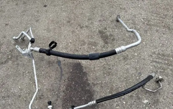 Iveco Daily 6th gen Air conditioning (A/C) pipe/hose 5801595254 5801595253