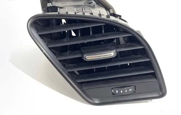 Audi A4 S4 B8 8K Dashboard side air vent grill/cover trim 8K1820902B