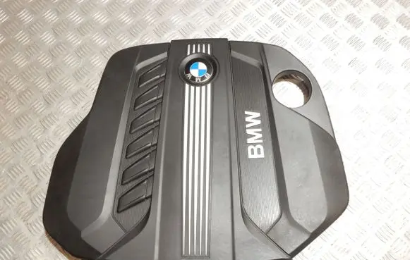 BMW X5 E70 Engine cover (trim) 13717811025 7811025 6063