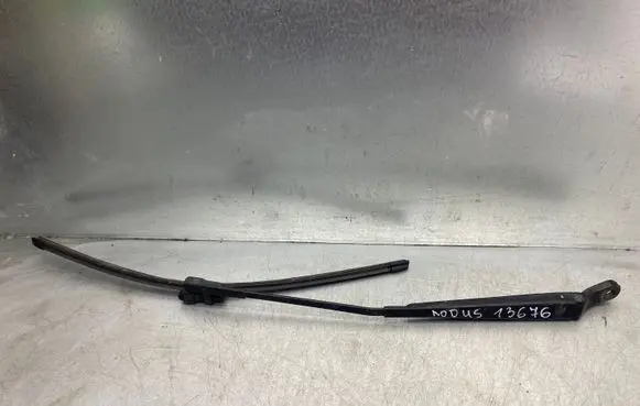 Renault Modus Windshield/front glass wiper blade 