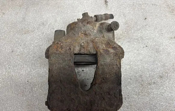 Audi A3 S3 8L Front brake caliper 1K0615123D