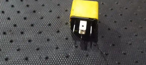 Fiat Bravo - Brava Other relay A727520 82461739