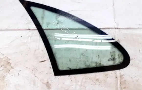 Citroen Xsara Picasso Rear side window