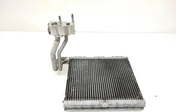 Air conditioning (A/C) radiator (interior)