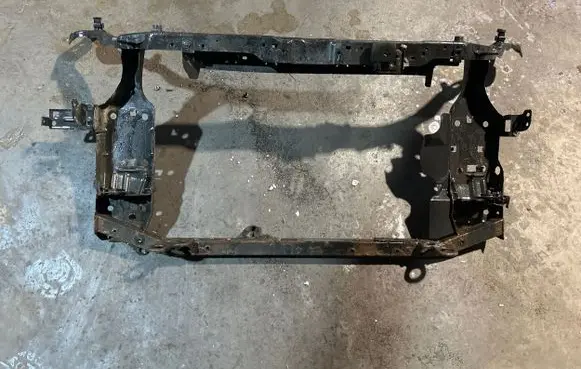 Nissan Qashqai+2 Radiator support slam panel bracket 