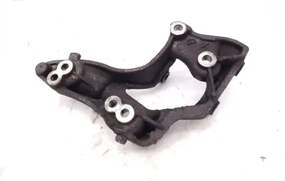 Citroen C5 Engine mounting bracket 9655652980