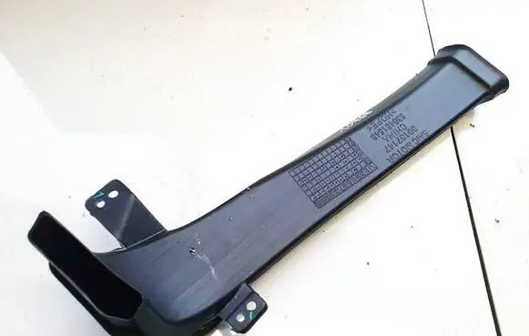 MG HS Cabin air duct channel 30137146 530481548