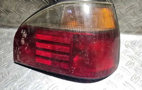 Nissan Sunny Rear/tail lights N35AR 4607
