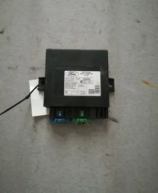 Ford Mondeo MK II Comfort/convenience module 98AG15K600DB