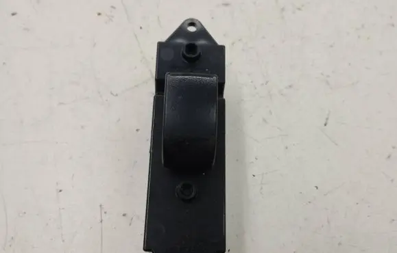 Citroen C-Crosser Electric window control switch C8DD642M 8608A182