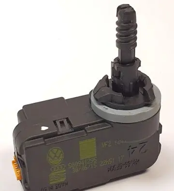 Skoda Fabia Mk3 (NJ) Headlight level adjustment motor 5G0941295