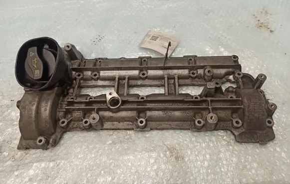 Rocker cam cover