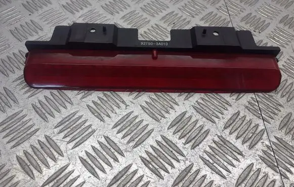Hyundai Trajet Third/center stoplight 927503A010