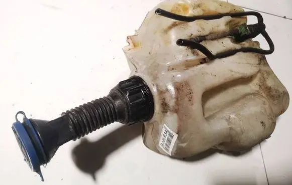 Peugeot 406 Windshield washer fluid reservoir/tank 9619525880