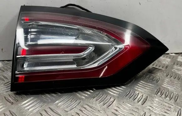 Ford Galaxy Tailgate rear/tail lights EM2B13A603AH EM2B13A603