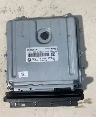 BMW 6 F12 F13 Engine control unit/module 8518478