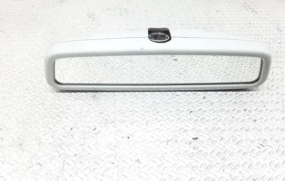 Rear view mirror (interior)