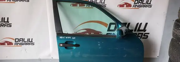 Mercedes-Benz C W202 Front door
