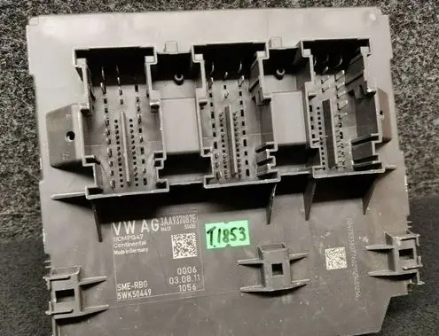Volkswagen PASSAT B7 Comfort/convenience module 3AA937087E