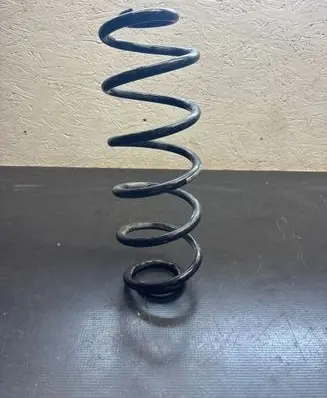 Audi A6 C7 Rear coil spring V2332337