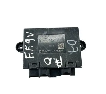 Ford Fusion II Door control unit/module DG9T14B533AP DG9T14C108AN