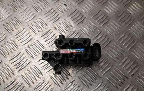 Audi Q8 Turbo solenoid valve 4KE616013A