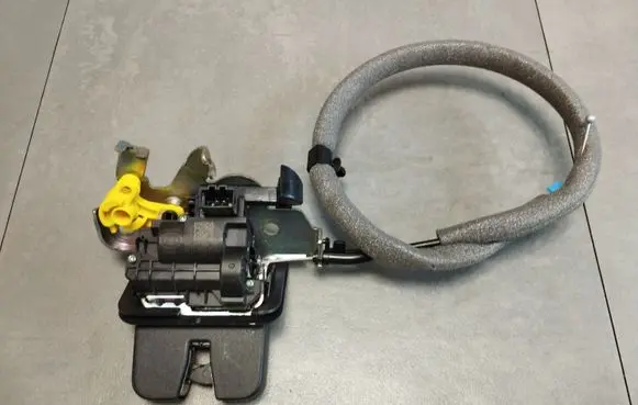 Audi Q3 F3 Tailgate/trunk/boot lock/catch/latch 81A827506