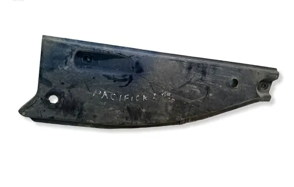 Chrysler Pacifica Front underbody cover/under tray 68234171AC 93785W 9685