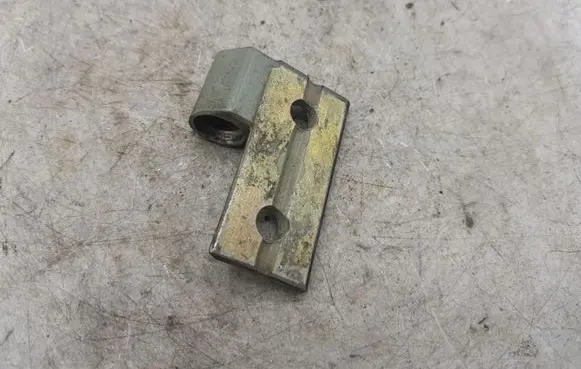 BMW 5 E39 Rear door lower hinge NOCODE